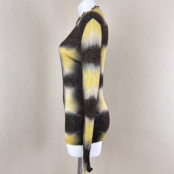 Happy Sheep Shimmer
Sweater Semi-Sheer Black, yellow, gold metallic threads Med - Picture 2 of 8